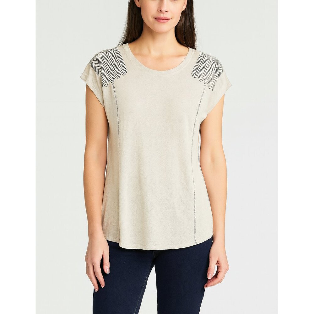 Bunulu Women's Elegant Cream Black Detailing Short Sleeve T-Shirt Size 1X